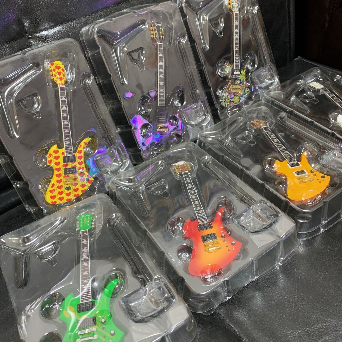 新品hide Guitar CollectionヒデギターコレクションMG-X