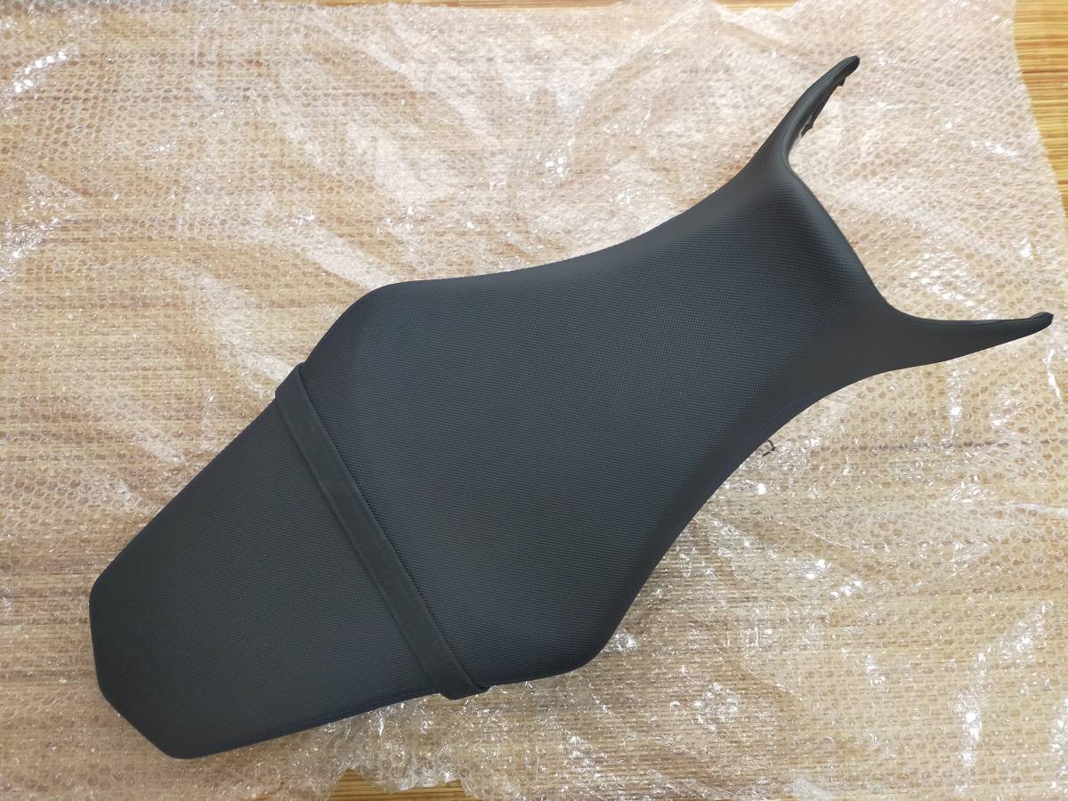 ヤマハ MT-09SP 純正シート 美品 送料無料 ヤマハ MT-09 B7N MT 使用頻度