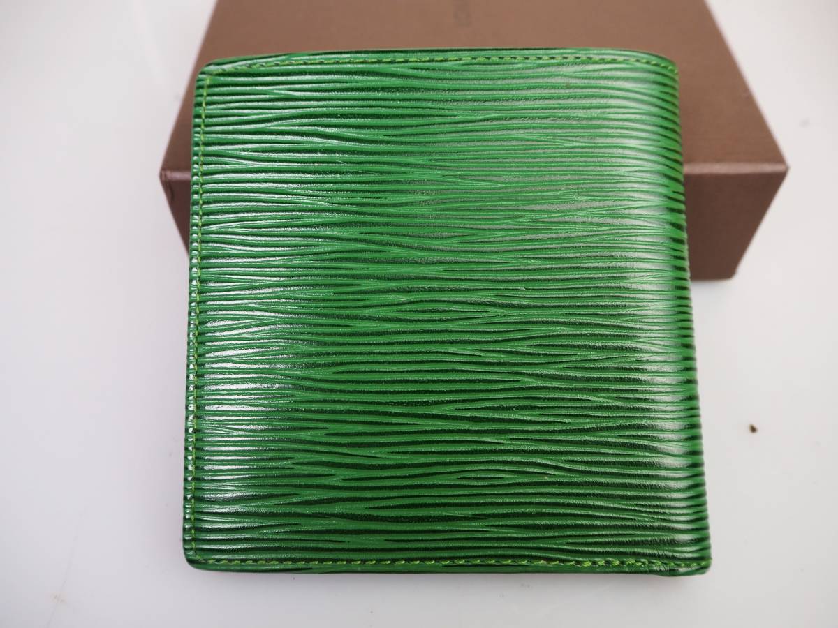 ルイヴィトン】エピ ポルトフォイユ・マルコ 二つ折り財布 美品 1542M 