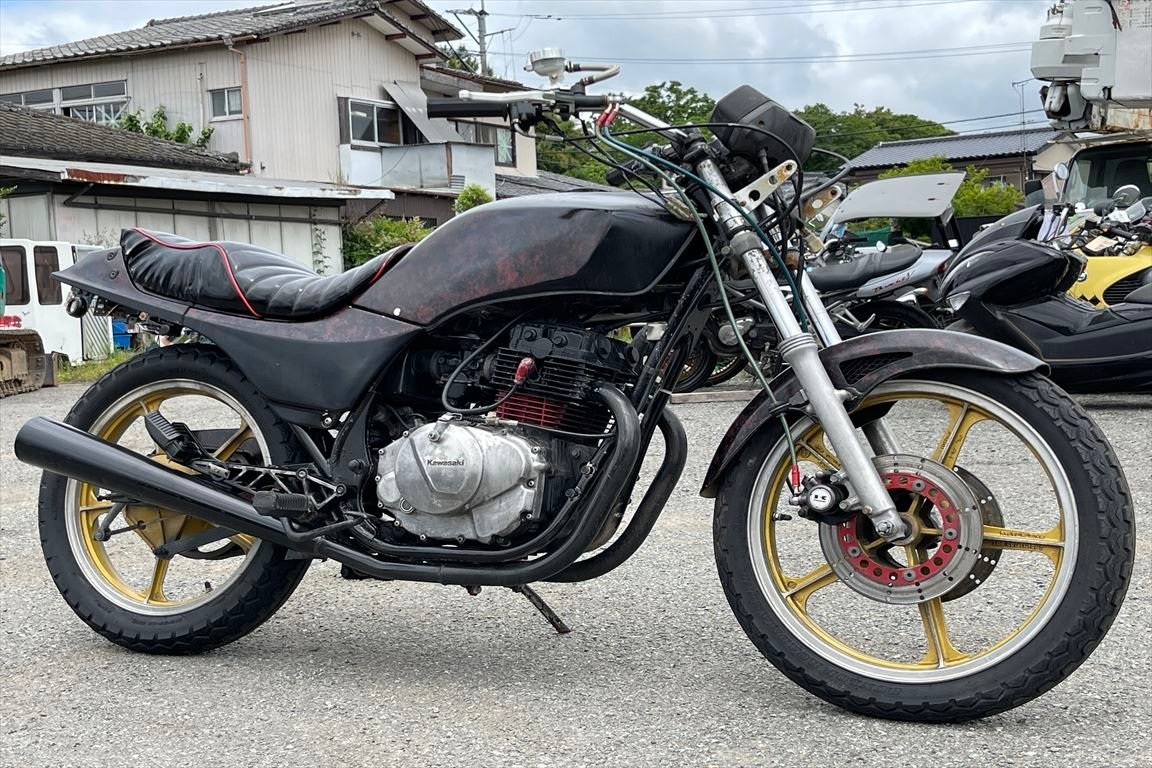 【数量限定，本物保証】 GPZ250 売り切り！１円スタート！EX250C！カスタム！キャブ車！クランキング確認済！レストアベース！検）Z250FT 全国配送可能！福岡佐賀