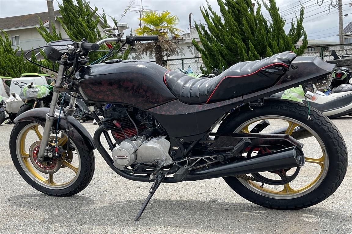【数量限定，本物保証】 GPZ250 売り切り！１円スタート！EX250C！カスタム！キャブ車！クランキング確認済！レストアベース！検）Z250FT 全国配送可能！福岡佐賀
