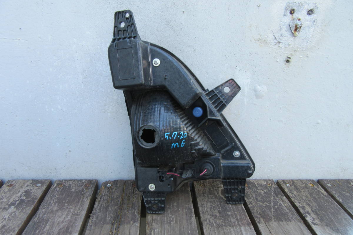 ルークスハイウェイスター B44A 左ウインカー コンビネーションランプ