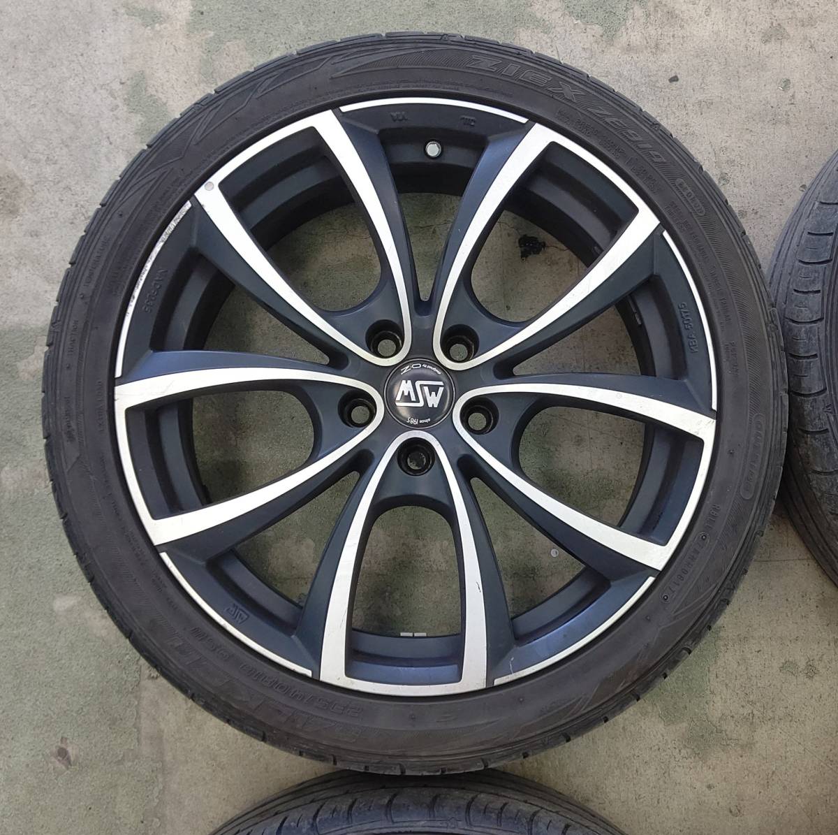 中古】OZ Racing MSW27 18インチ 7.5J +45 PCD108 5H / FALKEN ZIEX 