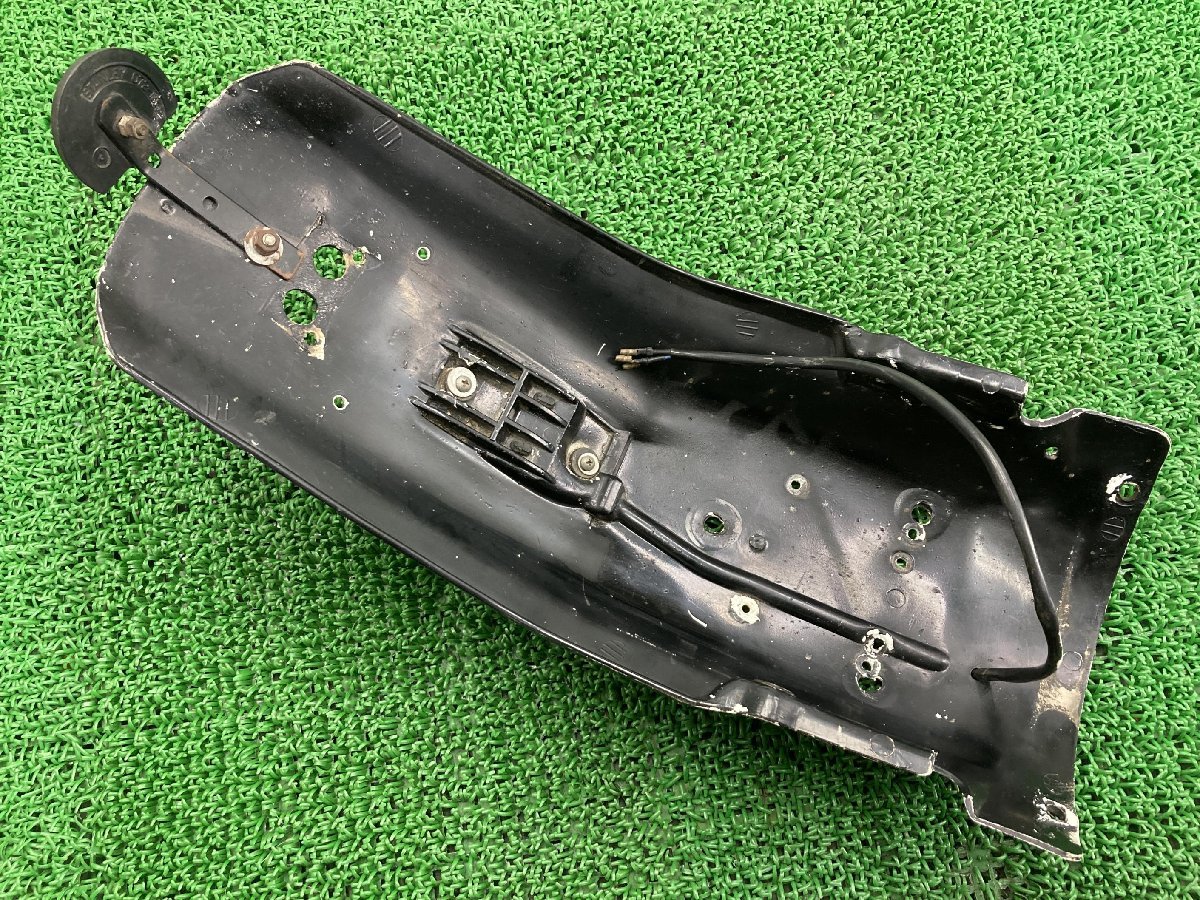 XR250R リアフェンダー 黒 ホンダ 純正 中古 バイク 部品 ME06 