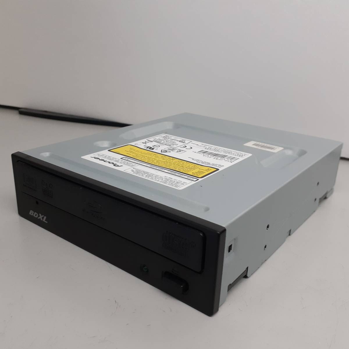 PIONEER Blu-rayドライブ BDR-209MBK 2018年6月製 BDXL対応モデル 中古動作