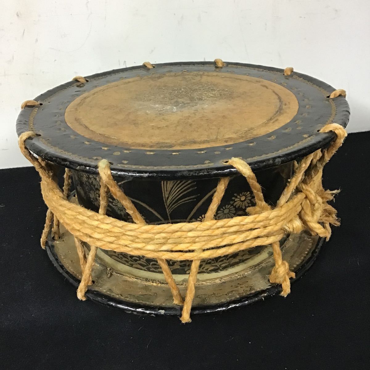 和太鼓 和楽器 締太鼓 祭囃子 能 狂言 日本舞踊 黒塗蒔絵 金彩 花鳥図