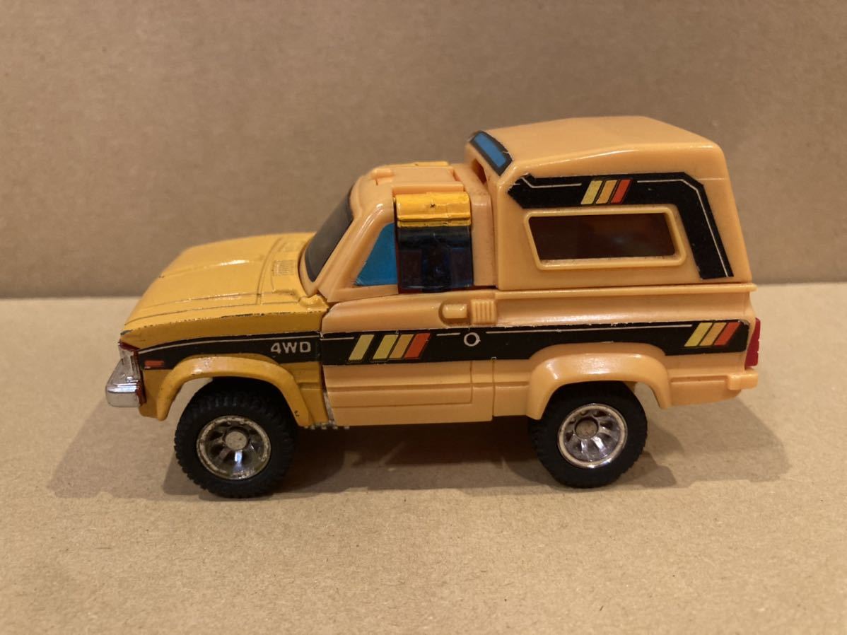 ダイアクロン カーロボット No.5 4WD ハイラックス イエロー 当時物 