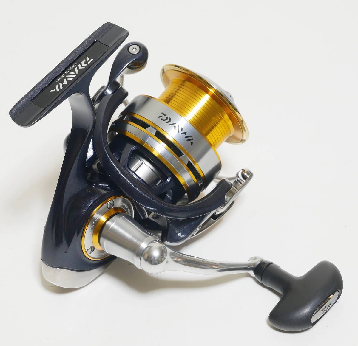【美品】Daiwa ダイワ 10セルテート CERTATE 3000 ダイワセルテートSW14000-XH DAIWA CERTATE マグロに クラシック