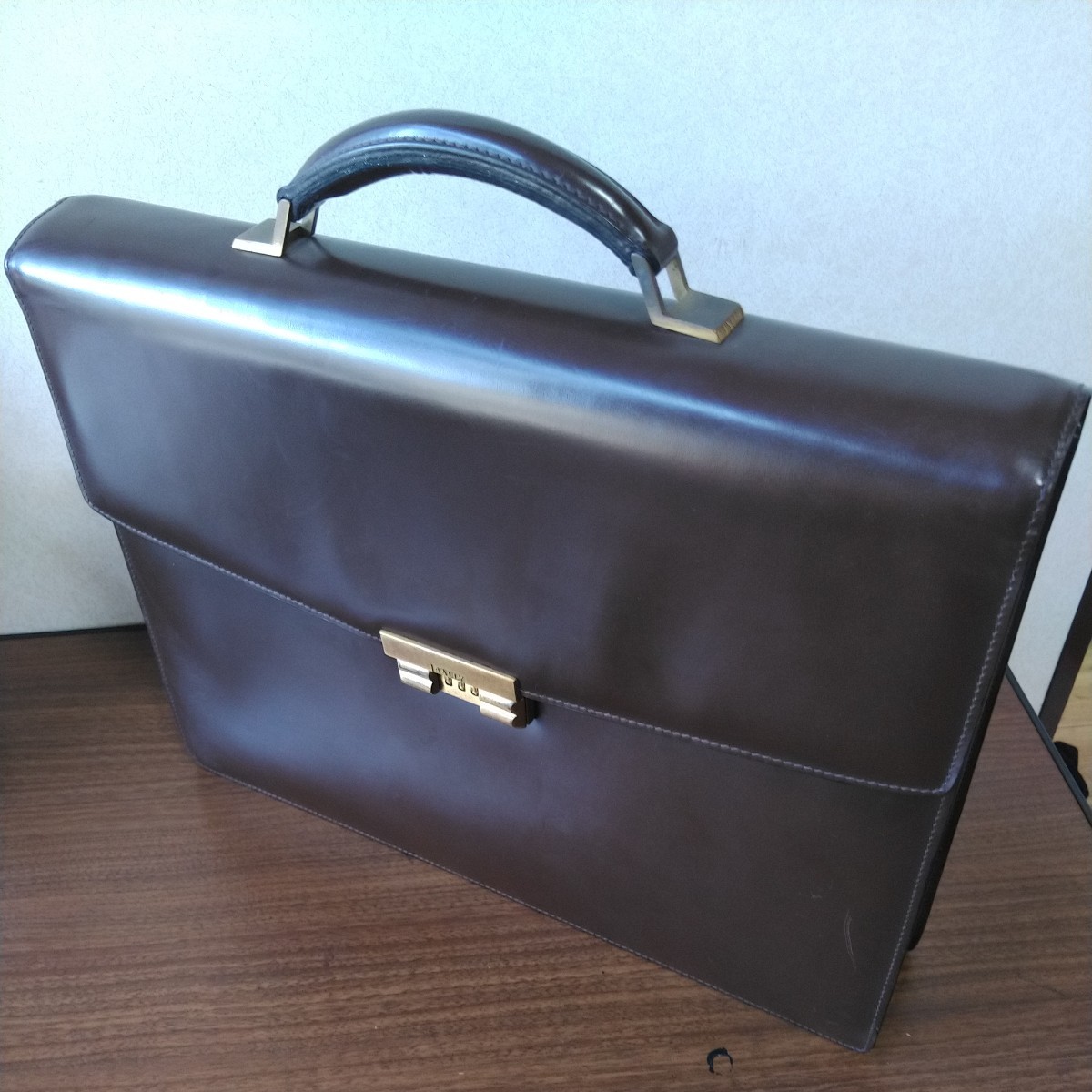 中古】BALLY ビジネスバッグ ブリーフケース ダイヤルロック式 型押し