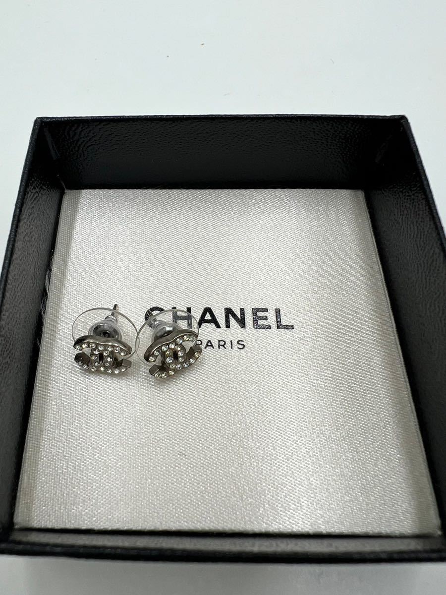 ☆ CHANEL シャネル ココマーク ラインストーン シャネルココ ピアス