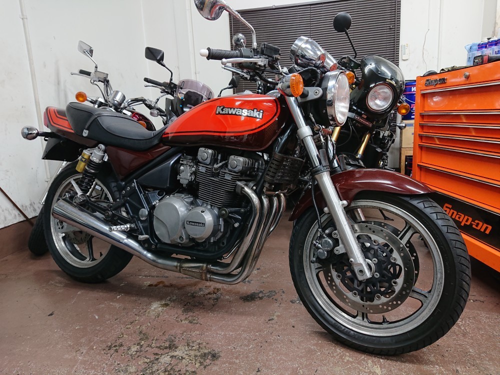 カワサキ 最終値下 ゼファー550 ZR550B【予備検取得済】逆車モデル