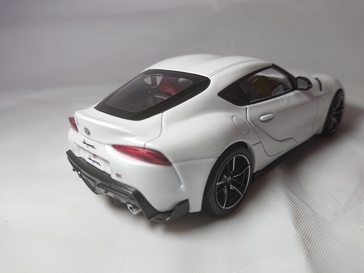 トヨタ GRスープラ カラーサンプル ホワイトメタリック 非売品 正規品