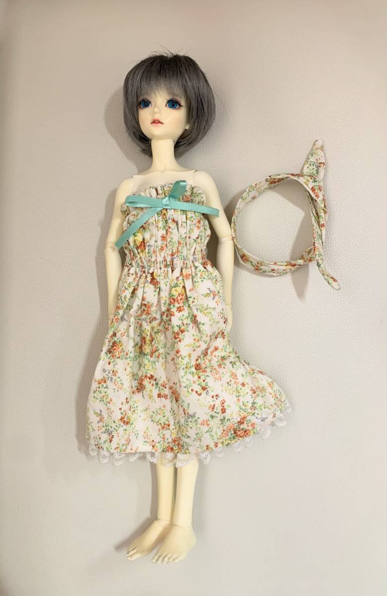 海外製 BJD 球体関節人形 ドール 本体 素体 ワンピース&ヘアバンド 
