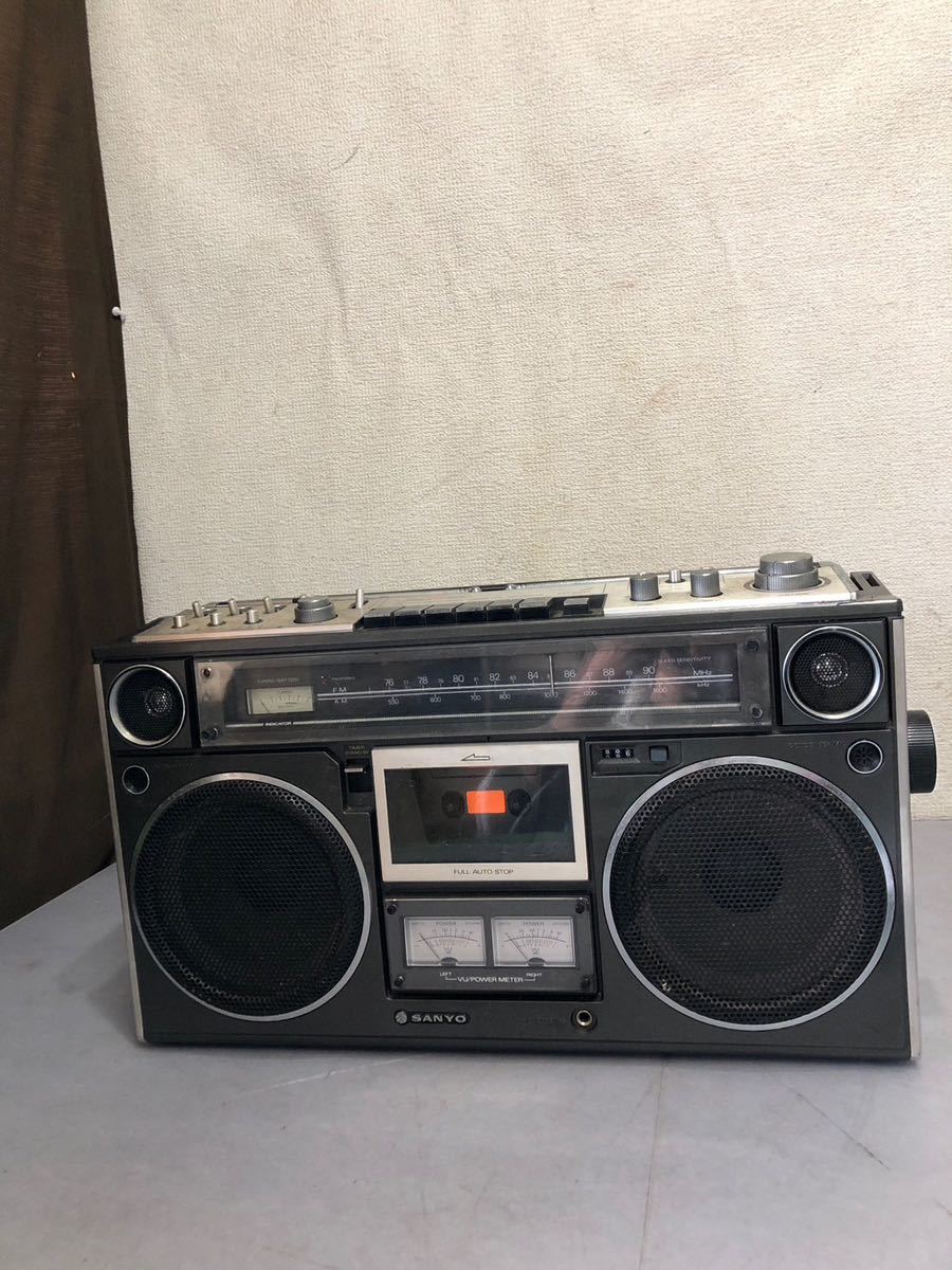 レトロラジカセ大量入荷！SANYO サンヨー MR9600 ラジカセ カセット