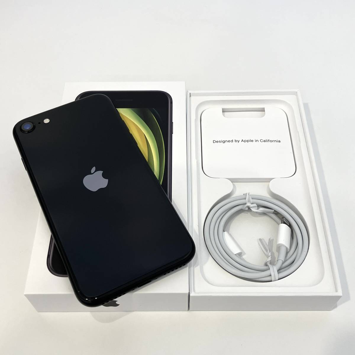 中古 ジャンク】SIMフリー 第2世代 iPhone SE 2 128GB ブラック 利用