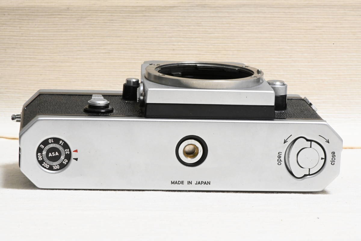 ジャンク Nikon F アイレベル 及び 非Ai Nikkor 50mm F1.4 Fマウント