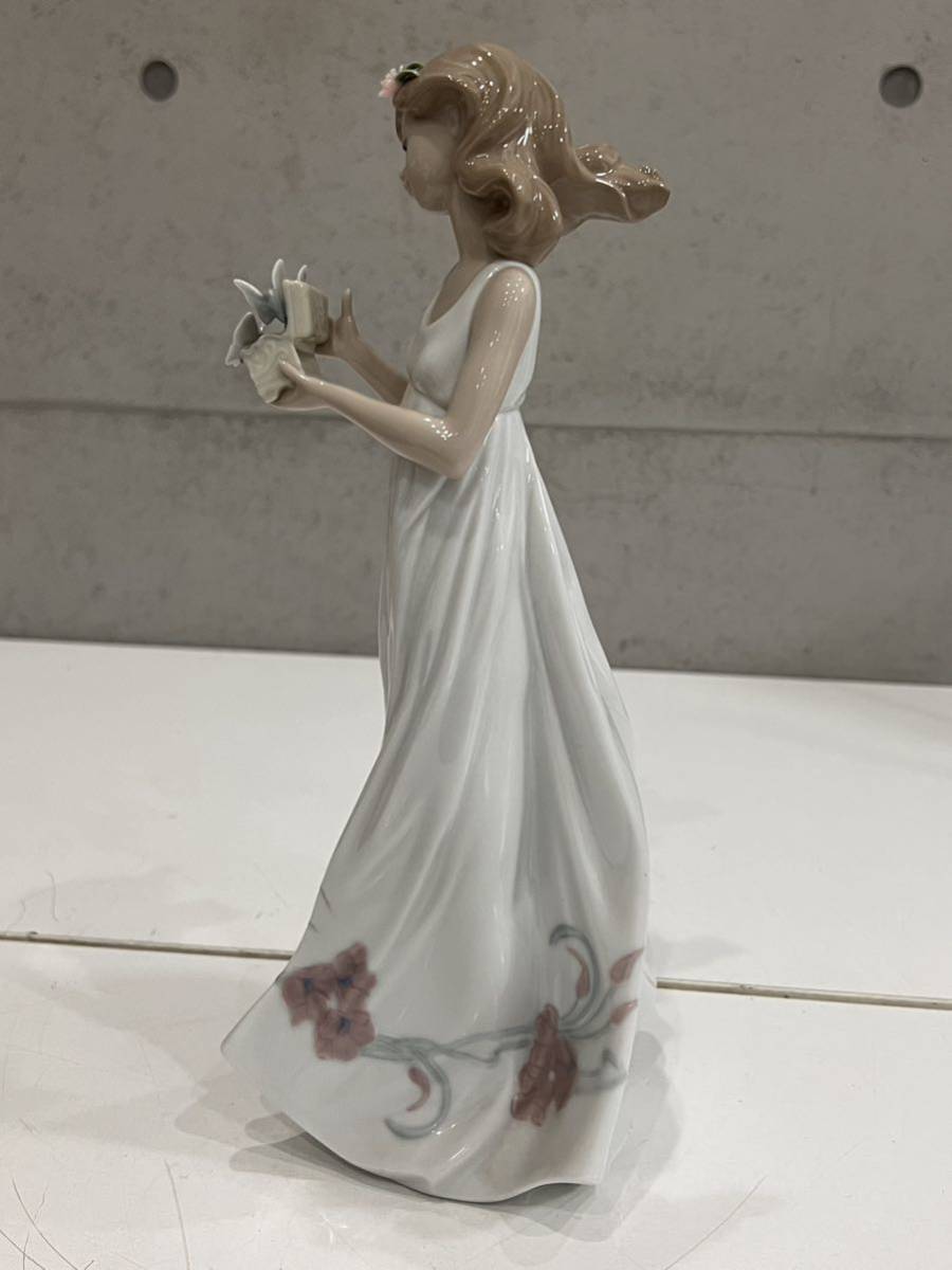 LLADRO リヤドロ フィギュリン ◇LLADRO No.5862 遊びにきたよ
