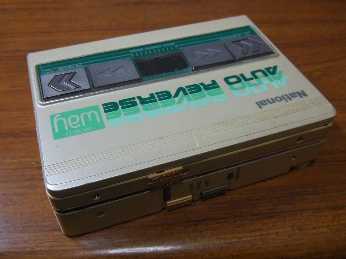 オーディオ機器 ナショナル National ポータブルカセットプレーヤー RQ