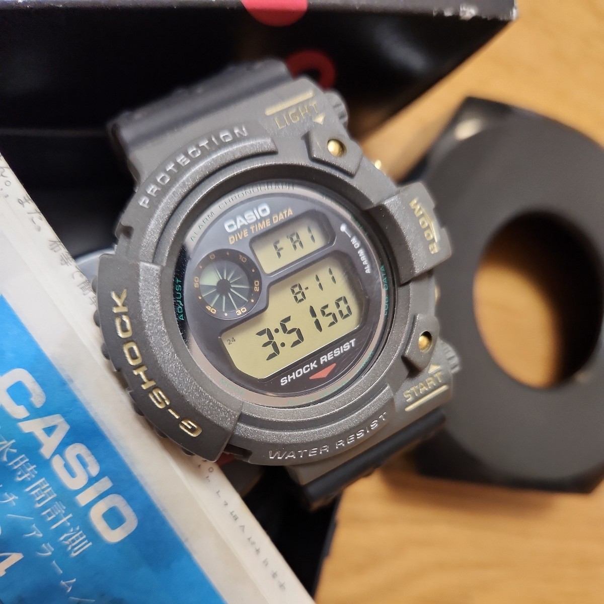 ラスト1本 1994年発売 生産終了 初代 ガンメタ フロッグマン DW-6300B 