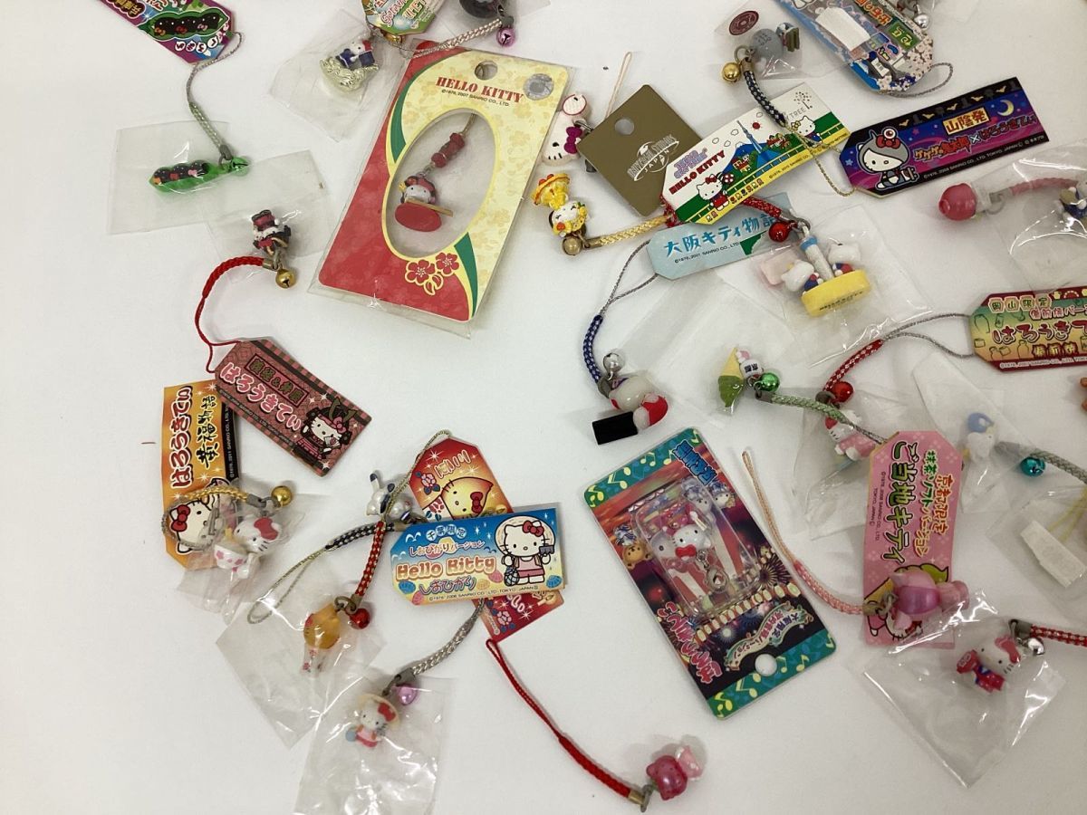 サンリオ ハローキティ ご当地 根付け ストラップなど まとめ売り 全88点