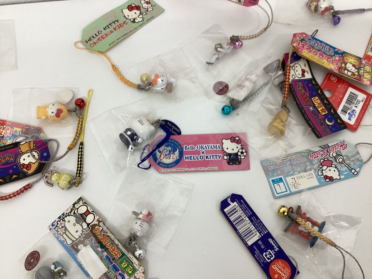 サンリオ ハローキティ ご当地 根付け ストラップなど まとめ売り 全88点