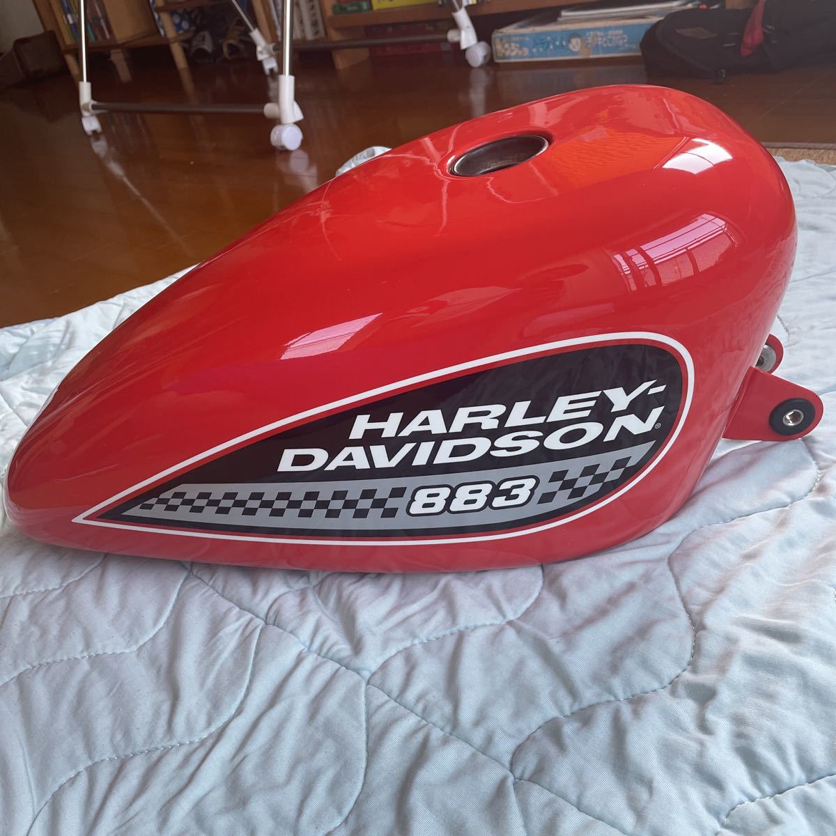 ハーレー スポーツスター 883R 純正タンク エボ 3.3ガロン ～03