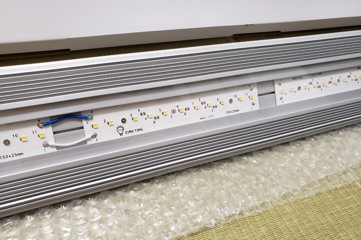 TRIANGLE アクロ LED BRIGHT 公式通販 高光量 [サイズ600
