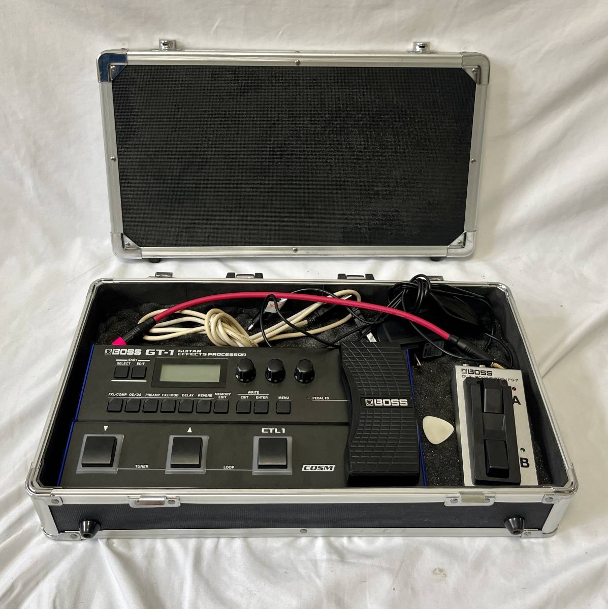 楽器・機材 BOSS GT-1 ギターエフェクター フットスイッチ(FS-7)付き