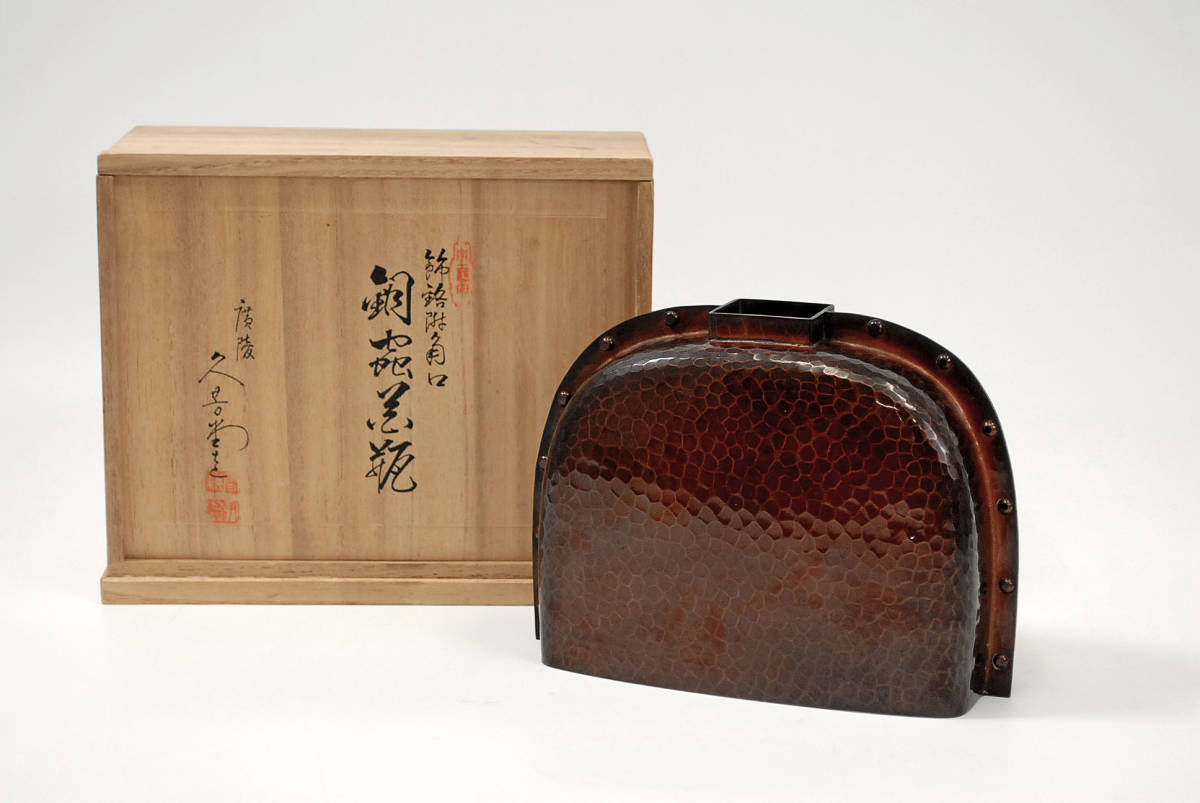 流】古美術品 古銅 銅製 饕餮文耳付花瓶 高さ24cm DF938 【公式通販】