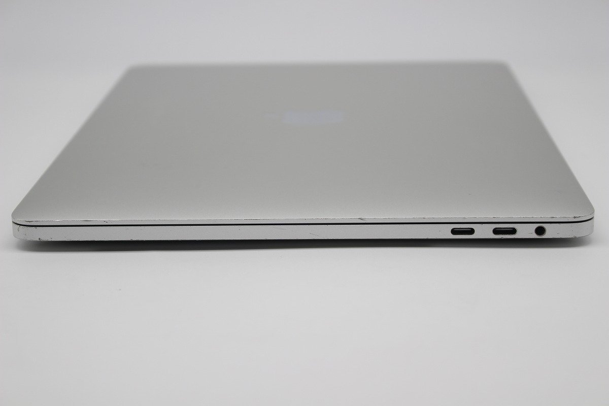 JUNK】 1円スタート Apple MacBook Pro 14,2(A1706) 液晶枠破損(小) 一 