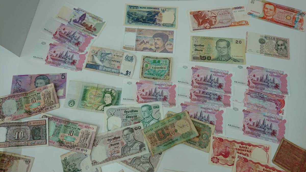 海外旅行で余った旧紙幣はありませんか？》カナダドル旧紙幣を