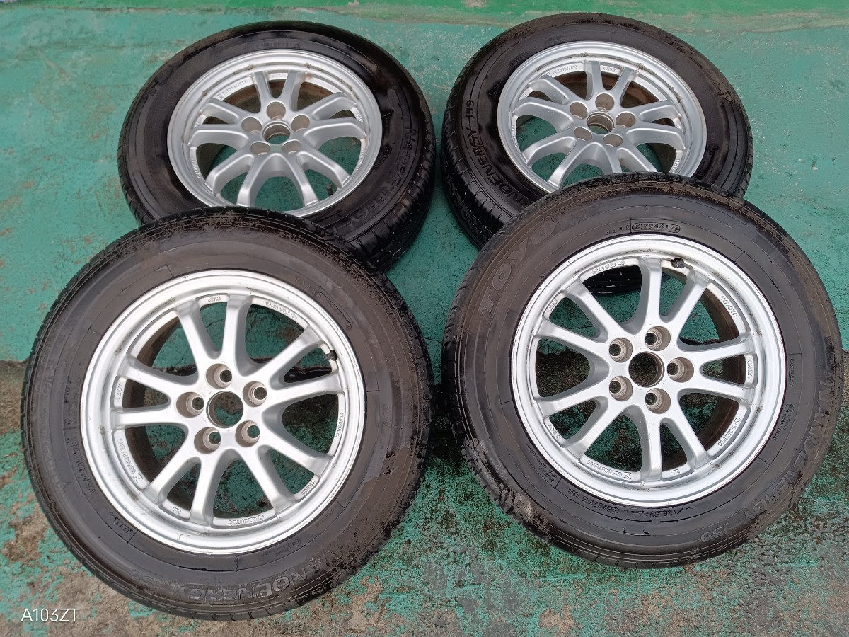 ZVW５０　プリウス　純正ホイール　ホイールカバー付き　タイヤセット　中古　１９５/６５R１５　タイヤ溝７部山位　