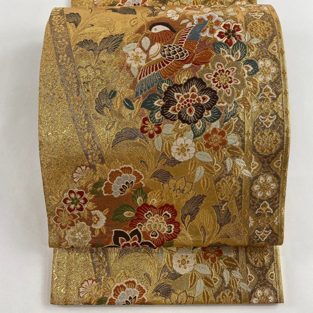 袋帯 美品 秀品 六通 草花 金糸 正絹 箔 鴛鴦 金色 中古 正絹｜