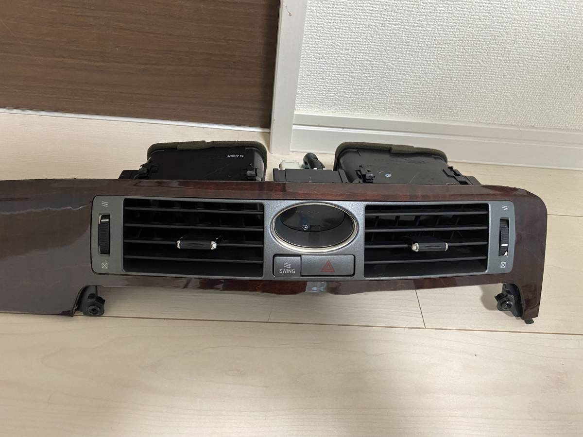 トヨタ 純正 UZS186 クラウンマジェスタ ダッシュパネル ルーバー 時計