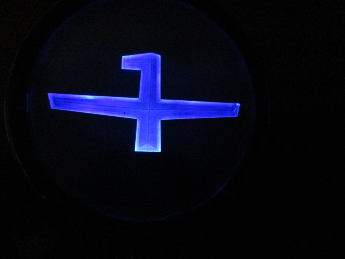 Y30グロリア　ボンネットマスコット　LED加工☆ 現物加工致します