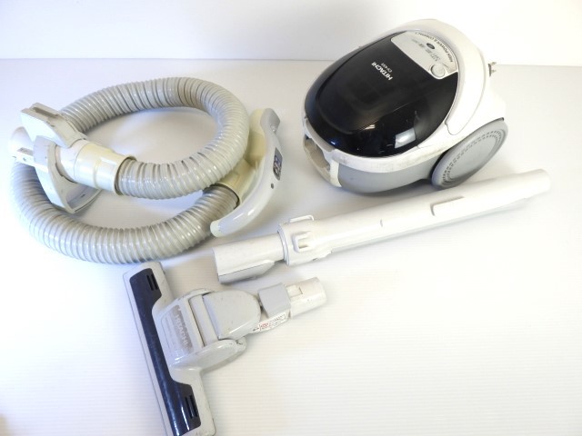 ハイパワー&コンパクト◇日立【掃除機 CV-KS9】紙パック式 2014年