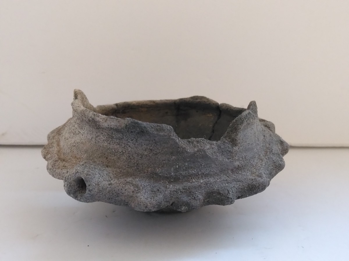 お得，定番人気 亀ヶ岡式土器 注口土器 縄文時代晩期(土器)｜売買されたオークション情報、yahooの商品情報をアーカイブ公開 - オークファン 土器