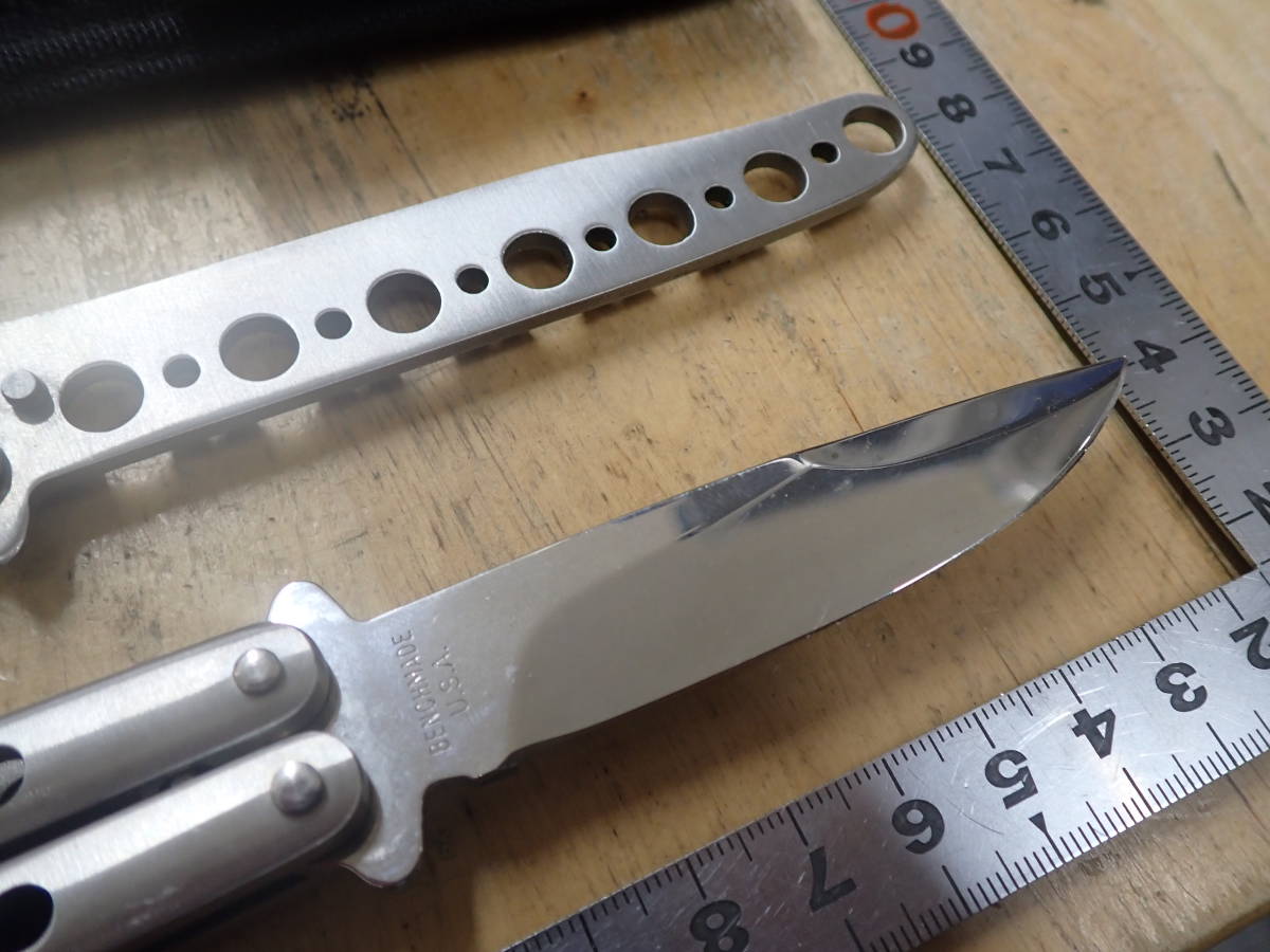 バタフライナイフ バリソン Balisong ベンチメイド BENCHMADE 0 USA 