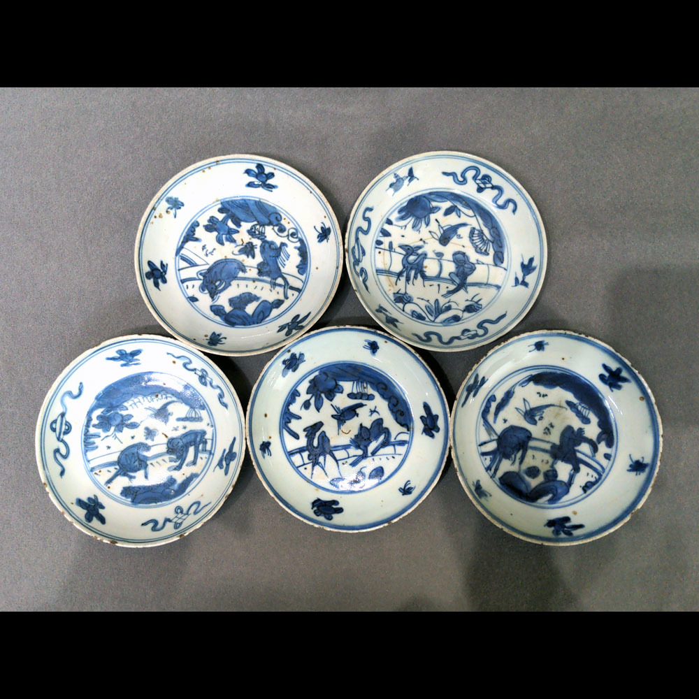 古染付唐子文皿(5客 ⁄ 明時代) 天平堂(TENPYODO) 古染付花文中皿5