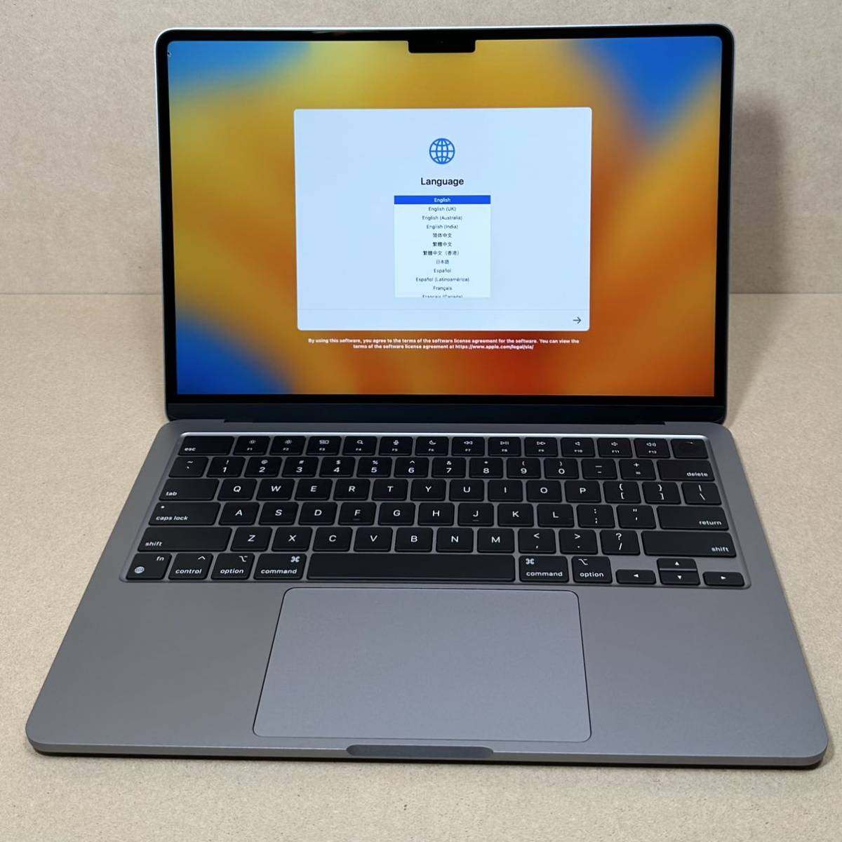 ほぼ新品/保証残有/充放電3回/付属品未使用】Apple MacBook Air M2 