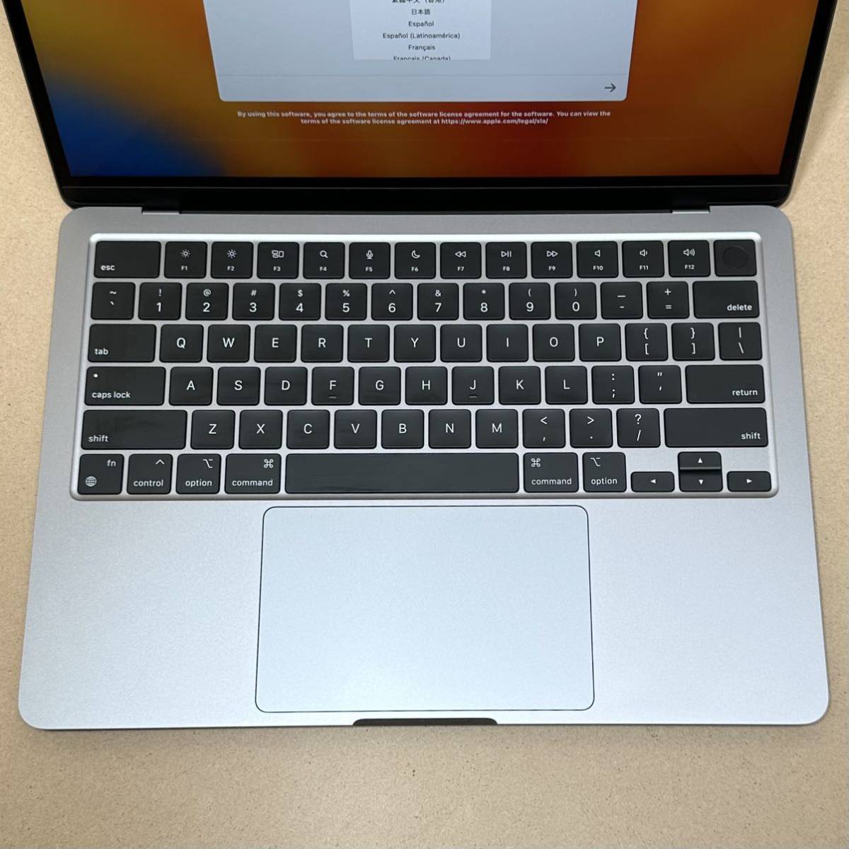ほぼ新品/保証残有/充放電3回/付属品未使用】Apple MacBook Air M2 