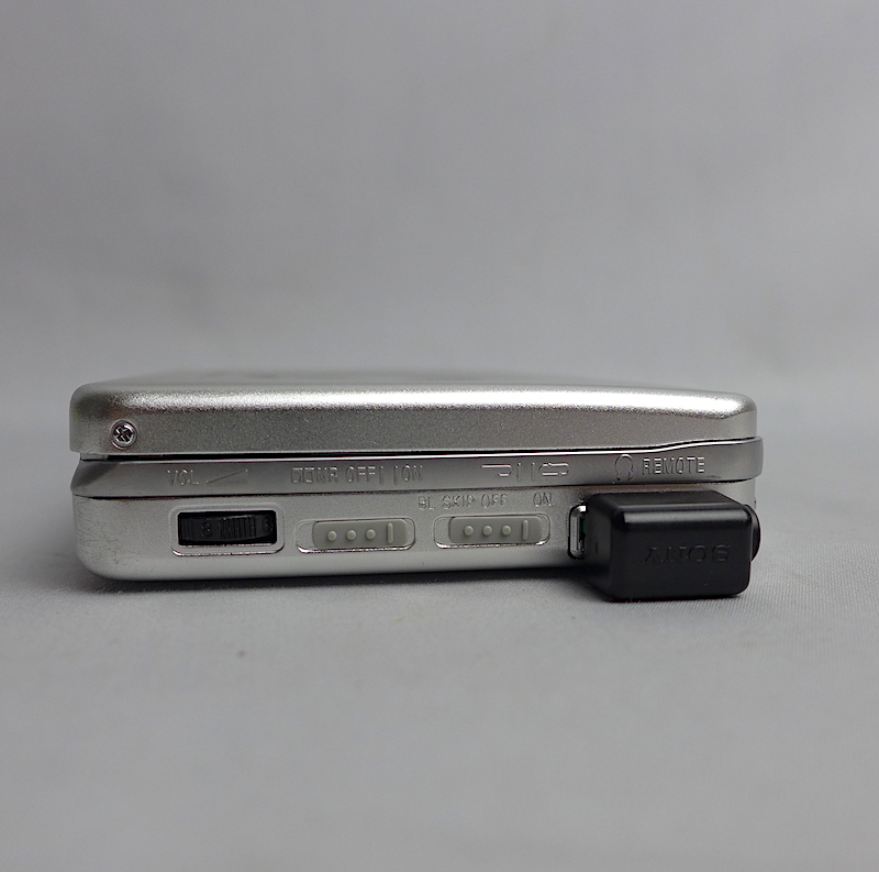 ジャンク品 SONY WM-EX808 ウォークマン オーディオ機器 ジャンク SONY