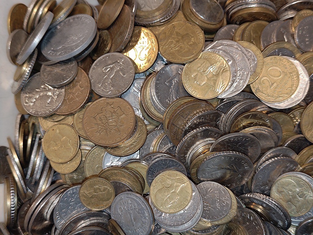 1円スタート フランス フラン硬貨他 おまとめ 約6.5㎏の入札履歴