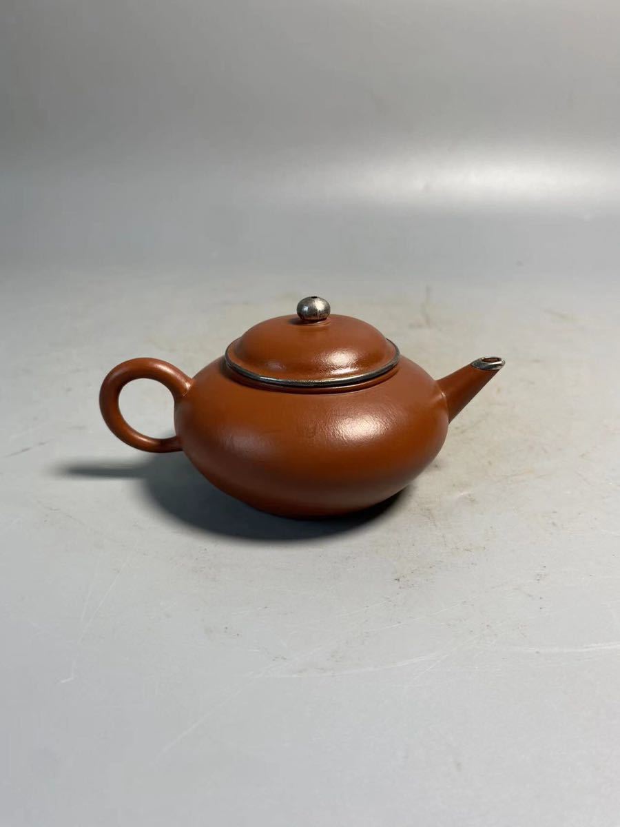 旧家蔵出 清朝期 朱泥 貢局 急須 孟臣 紫泥 白泥 紫砂 中国宜興 中国茶器 煎茶道具 中国美術 中国古玩 旧家蔵出清朝期紫泥孟臣白泥朱泥急須紫砂中国宜興中国古玩茶壷煎茶道具 旧家蔵出 中国 朱泥 陶磁器 陈壶