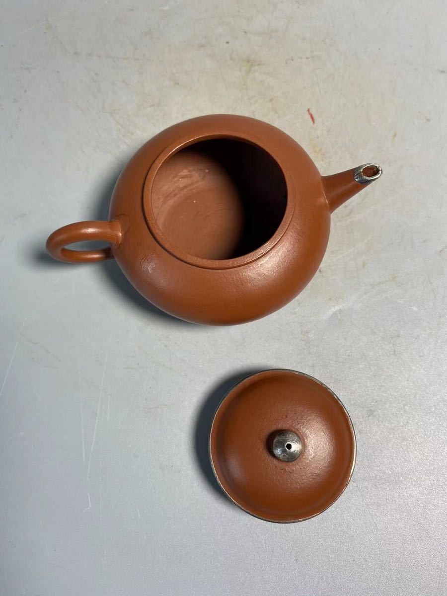旧家蔵出 清朝期 朱泥 貢局 急須 孟臣 紫泥 白泥 紫砂 中国宜興 中国茶器 煎茶道具 中国美術 中国古玩 旧家蔵出清朝期紫泥孟臣白泥朱泥急須紫砂中国宜興中国古玩茶壷煎茶道具 旧家蔵出 中国 朱泥 陶磁器 陈壶