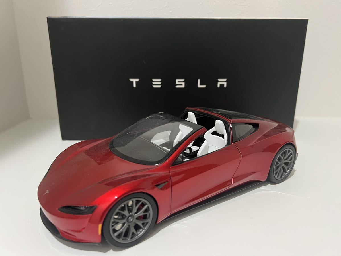 1⁄18 ミニカー Roadster テスラ テスラロードスター Tesla Diecast New