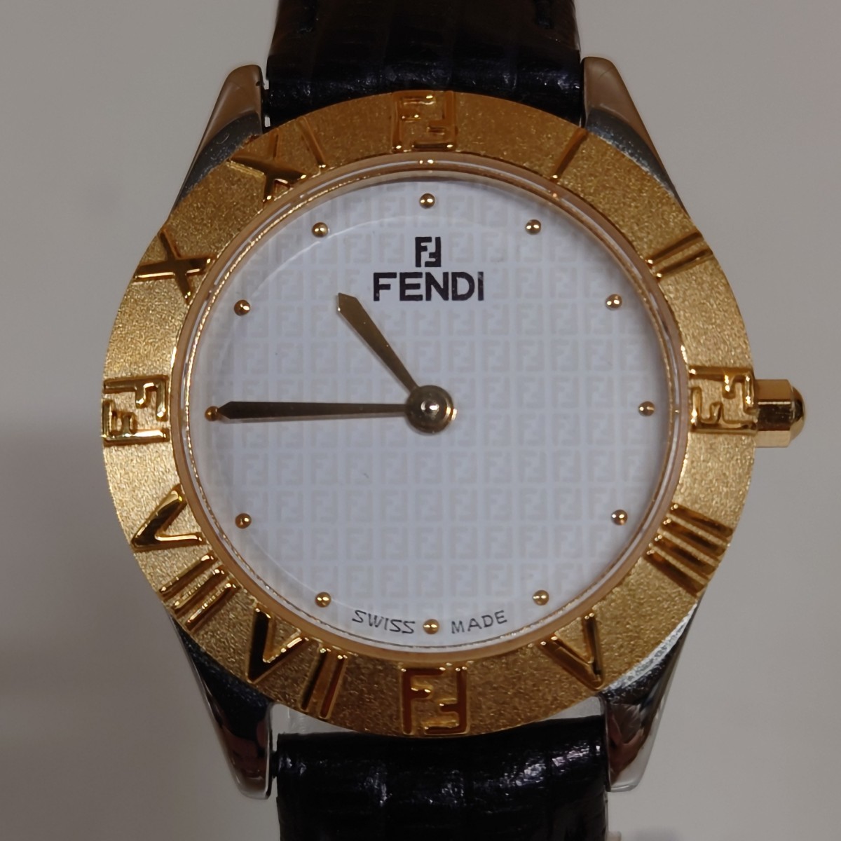 1円~【実動】フェンディ FENDI 2000L クォーツ レディース腕時計 