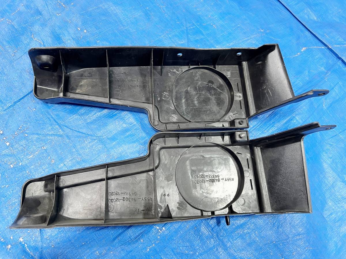AE86 リアスピーカーボード　ノトボード　ブラケット　 後期 AE86 ae86 トノボード」(内装品)(パーツ)の ノーマルトノボード風 リアスピーカーブラケット