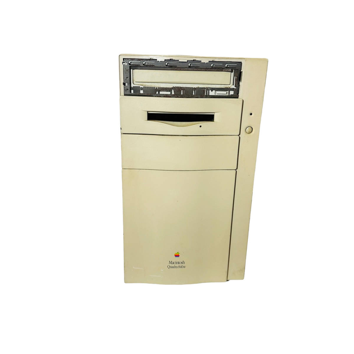 Macintosh Quadra Apple - 128k、電源が入るジャンク品が44,800円で 
