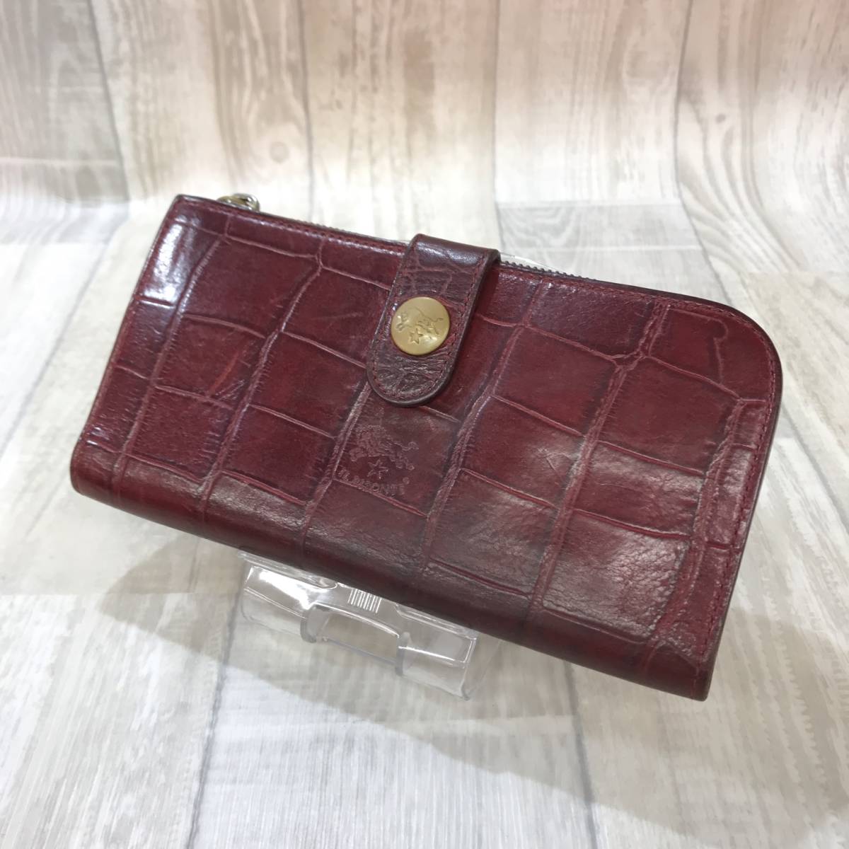 イルビゾンテ クロコ NZ428○IL BISONTE クロコ型押し 二つ折り イルビゾンテ クロコ NZ428○IL BISONTE クロコ型押し 二つ折り